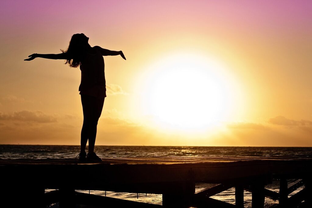 woman, girl, freedom, happy, nature, sun, silhouette, sunrise, beach, sunset, dusk, dawn, twilight